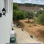 Refugio De *