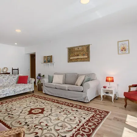 Kır Evi Refugio De *