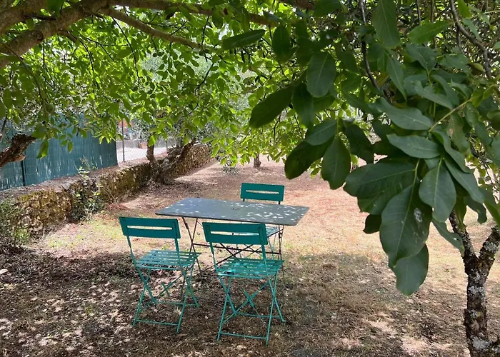 Country house Refugio De *