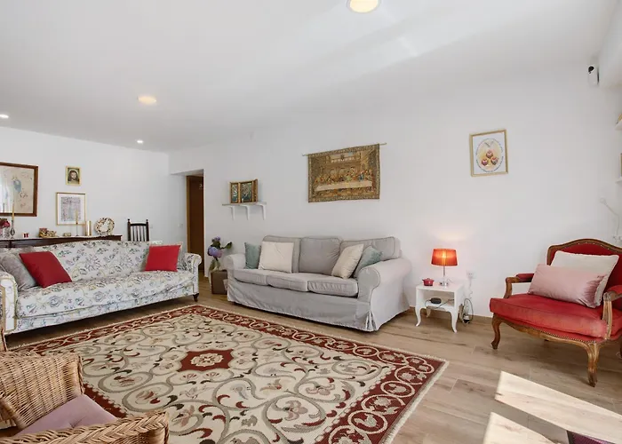 Country house Refugio De *