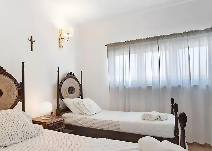 Country house Refugio De *